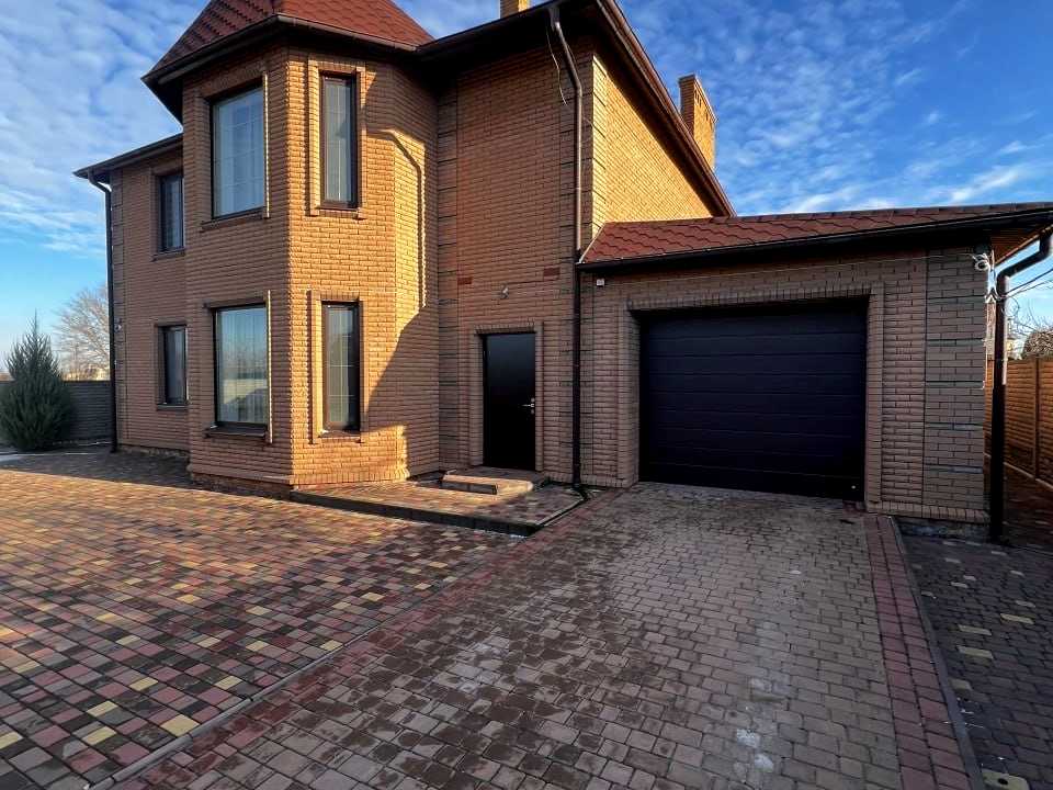 1878053627031206