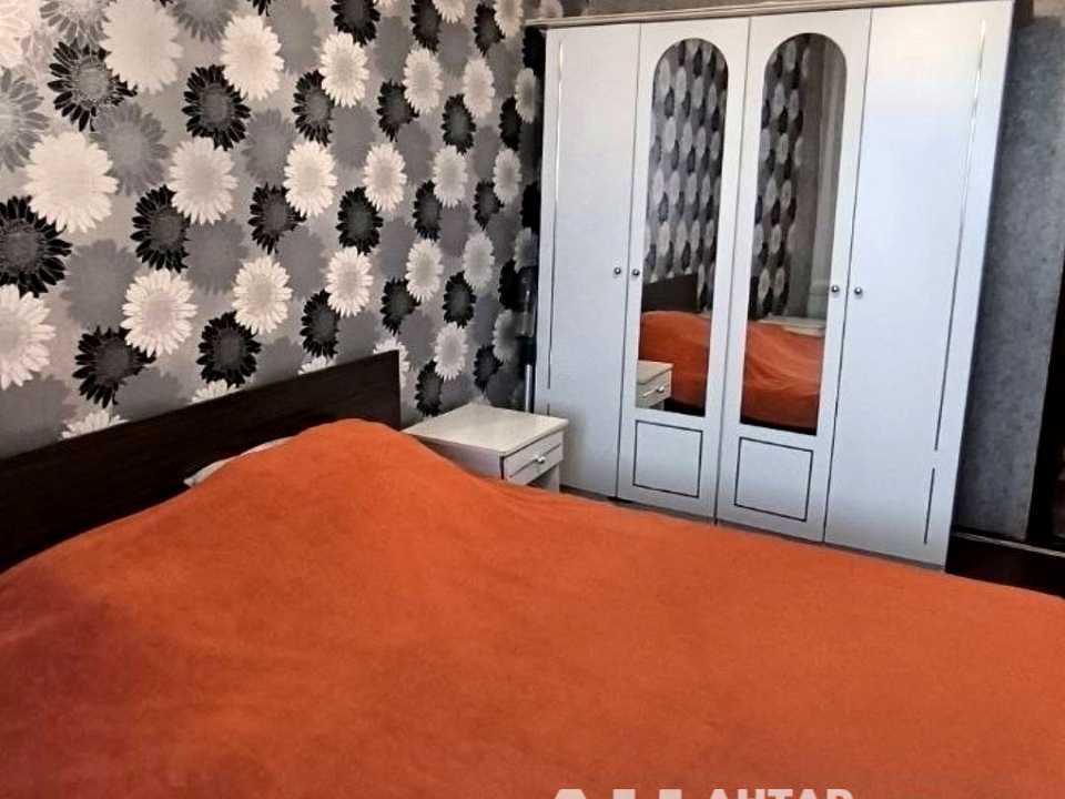 1878107144371301