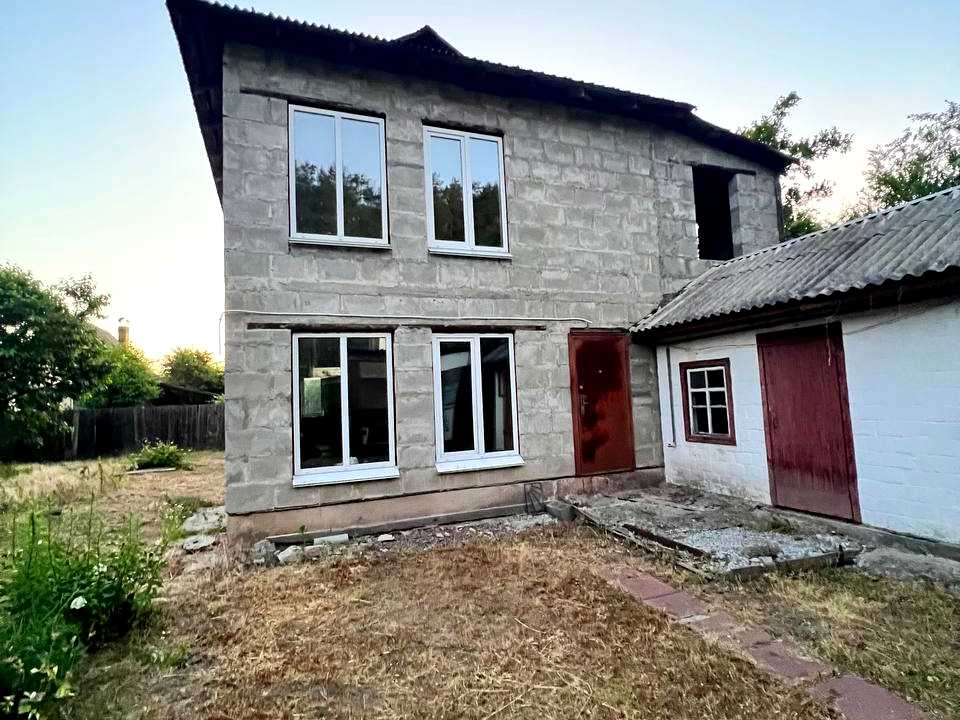 1878137533867185