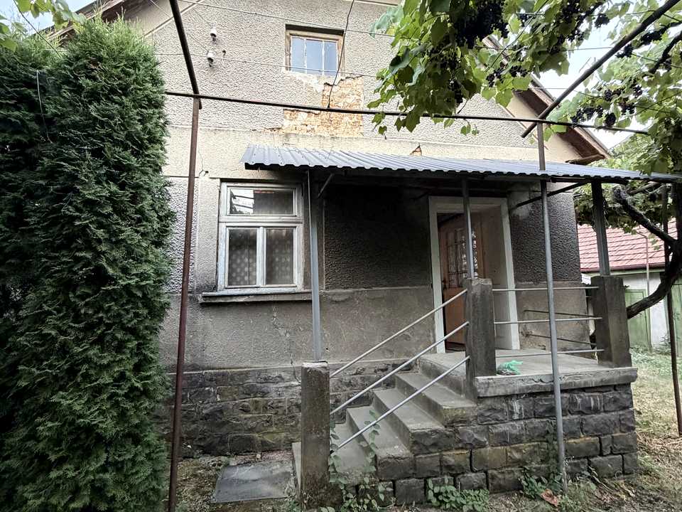 1878186450758363