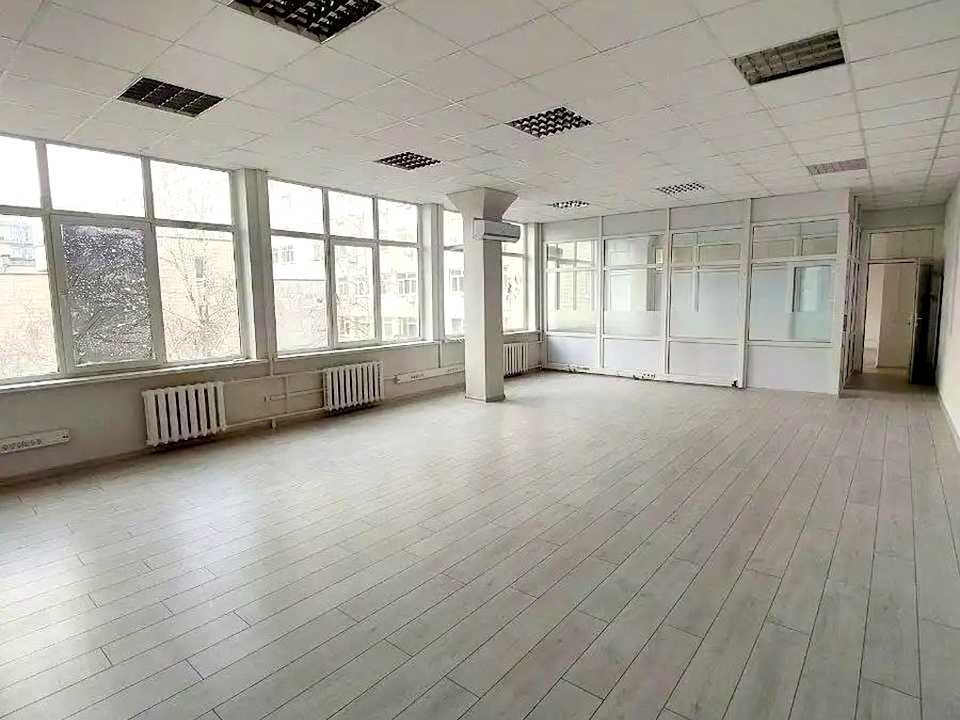 1878235849571537