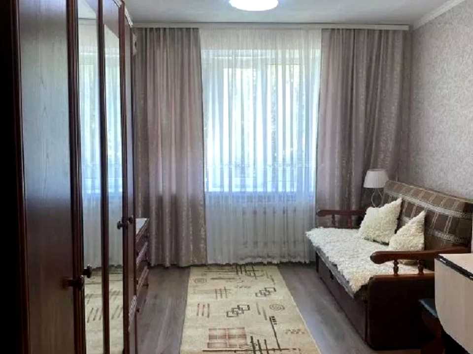 1878280215816526