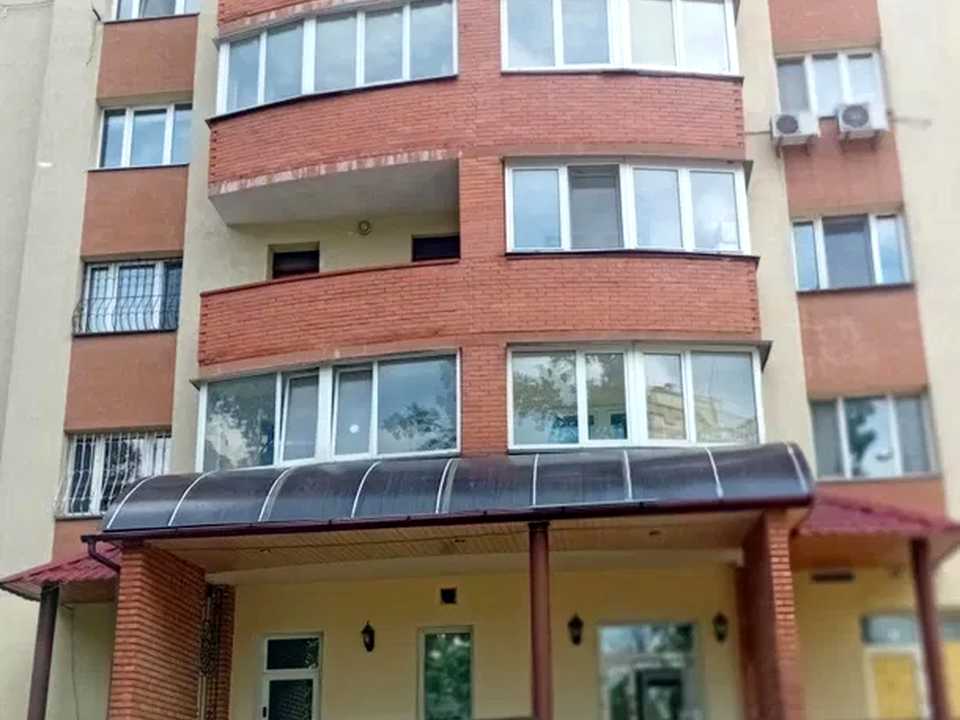 1878293000580890