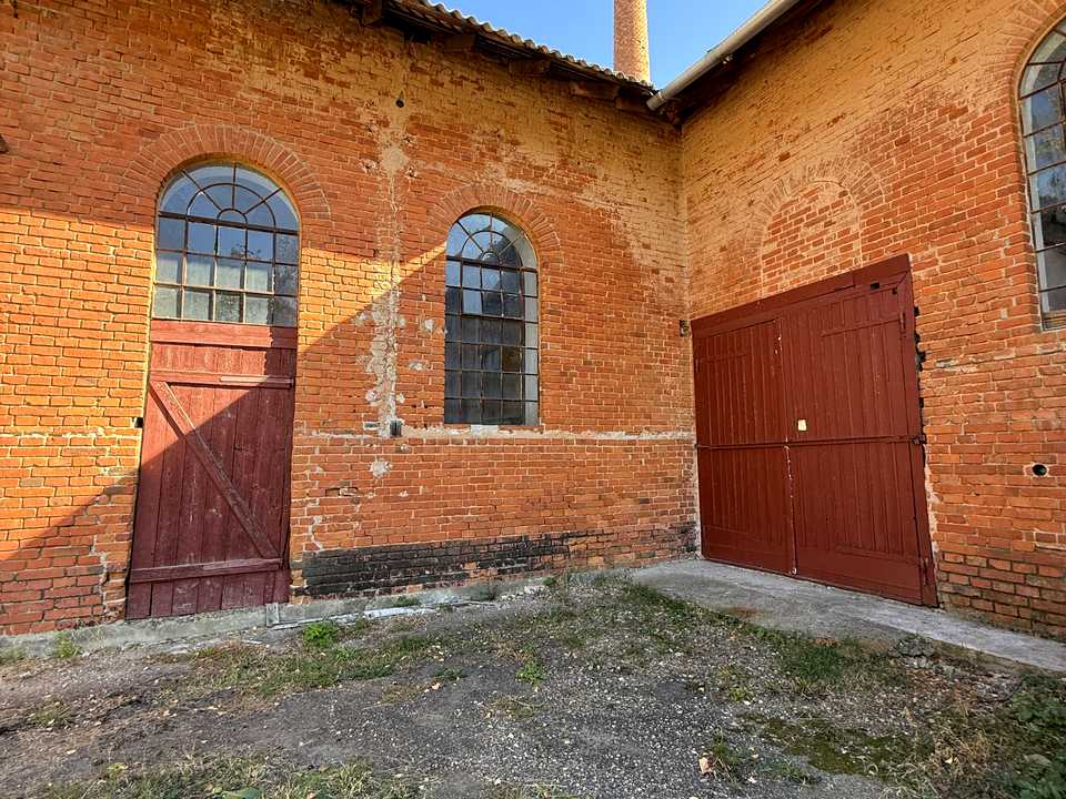 1878296242764641