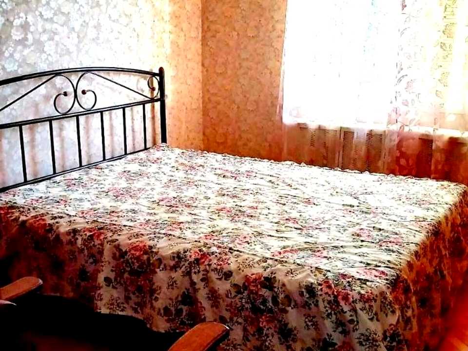 1878304711196669