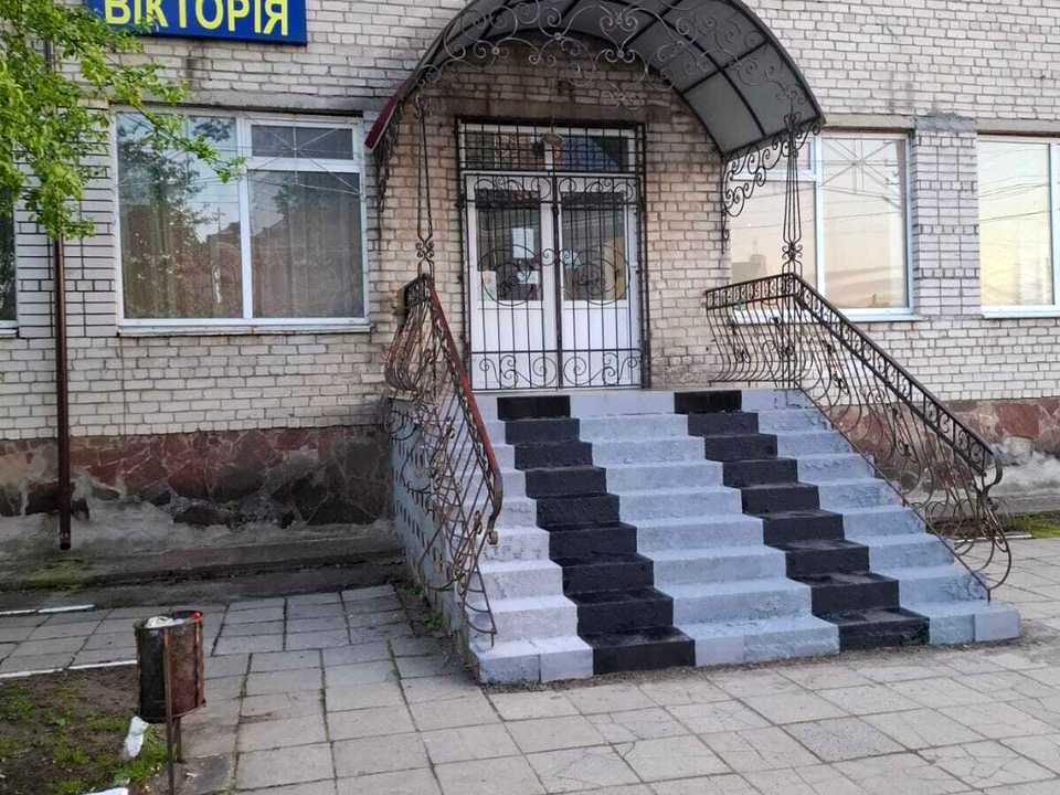 1878310316537576