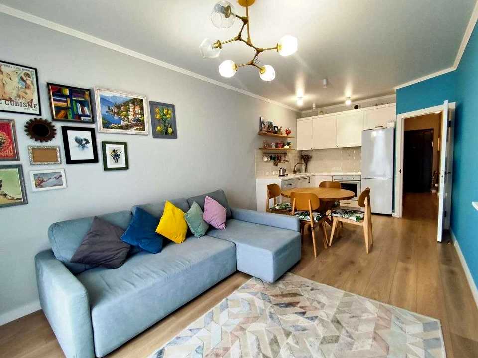 1878329225319356