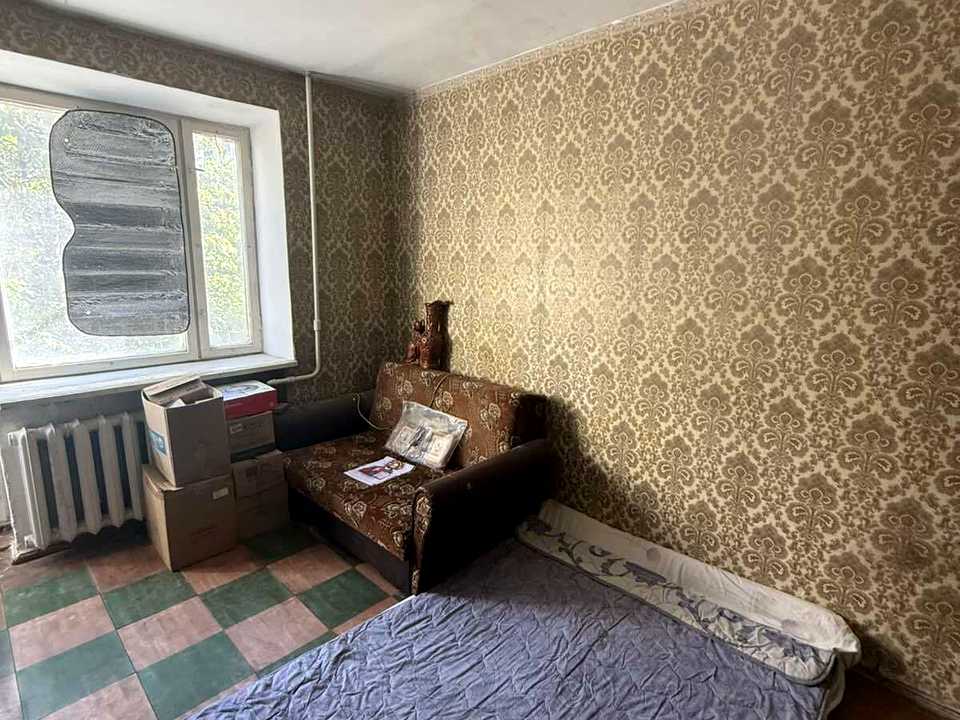 1878388896128544
