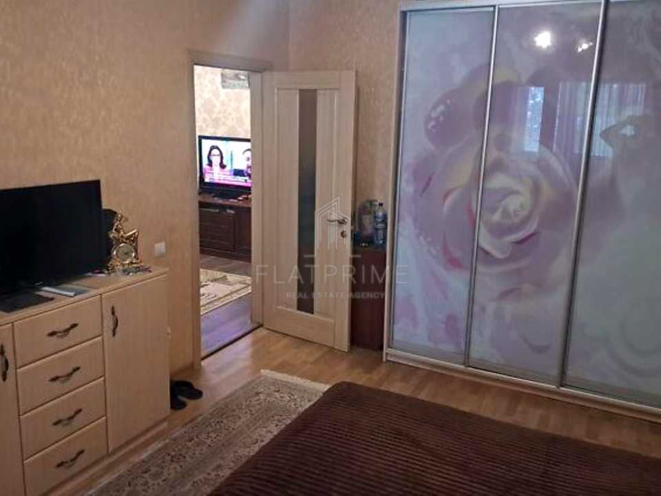 1878398262311203