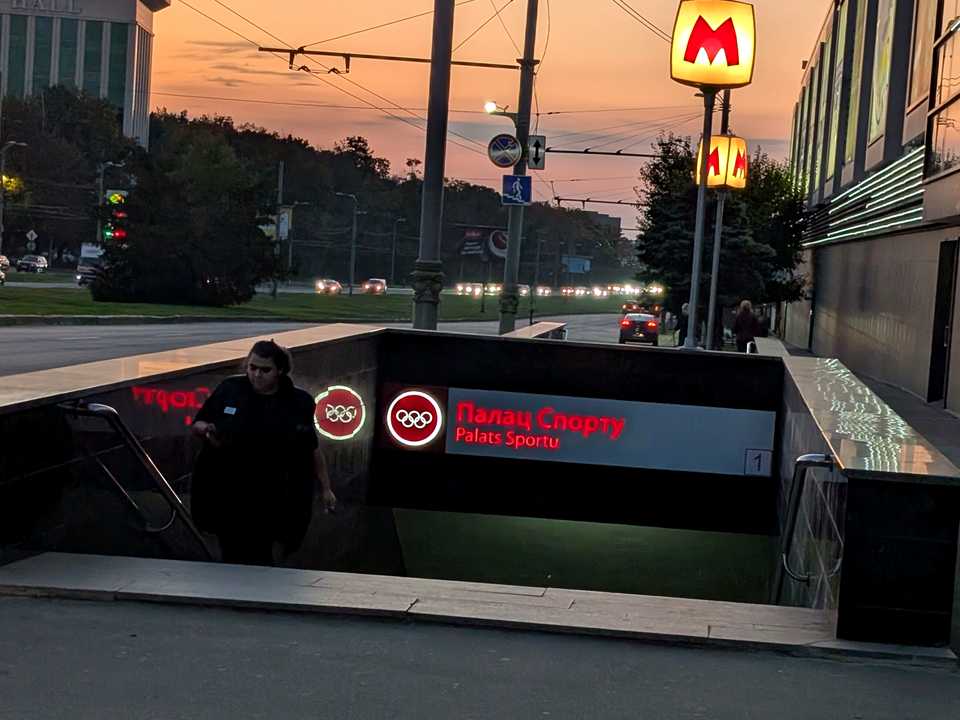 1878417257008565