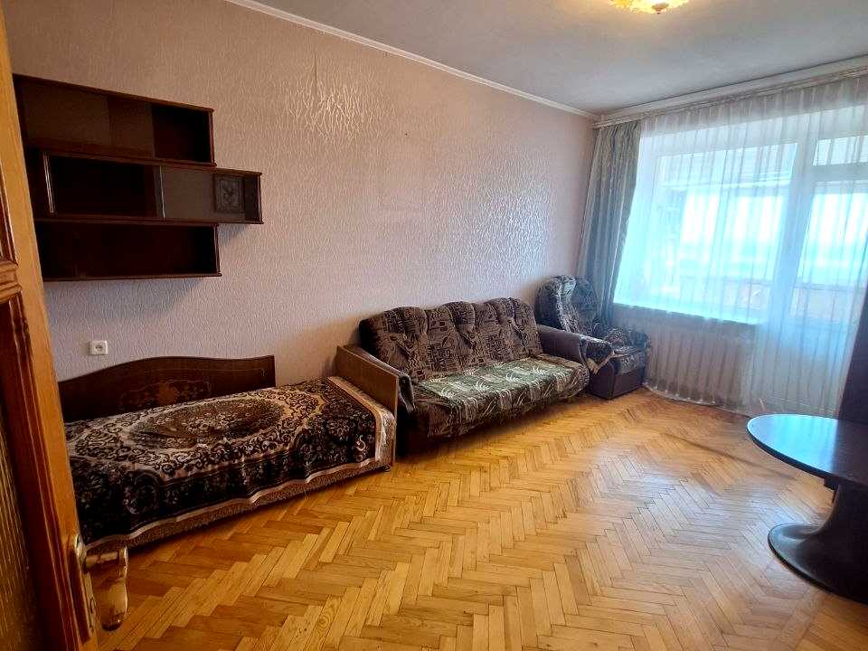 1878480767857071