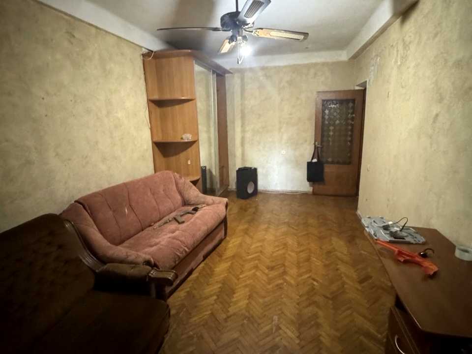1878489433586024