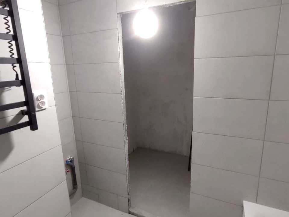 1878559281044900