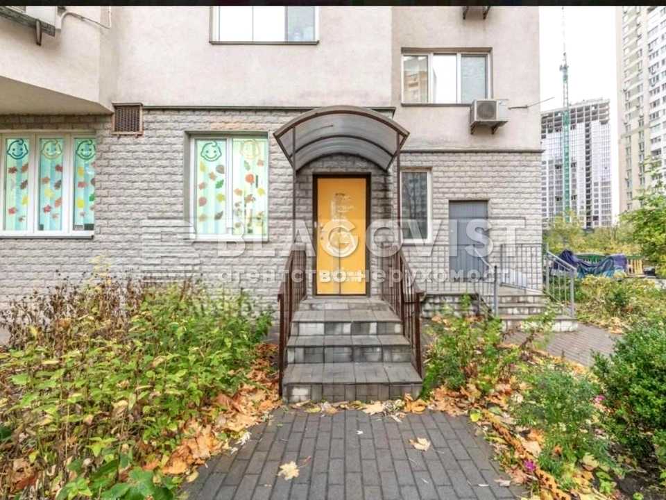 1878567366780668