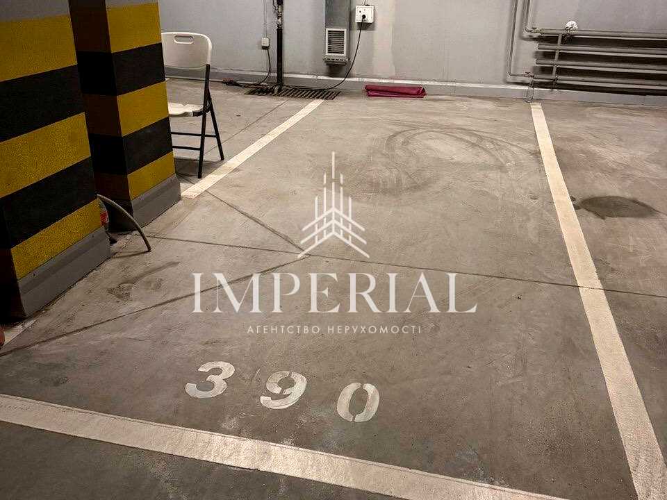 1878573318399799