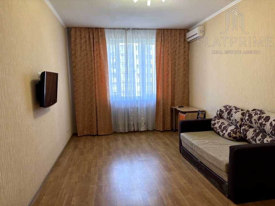 1878645367903389