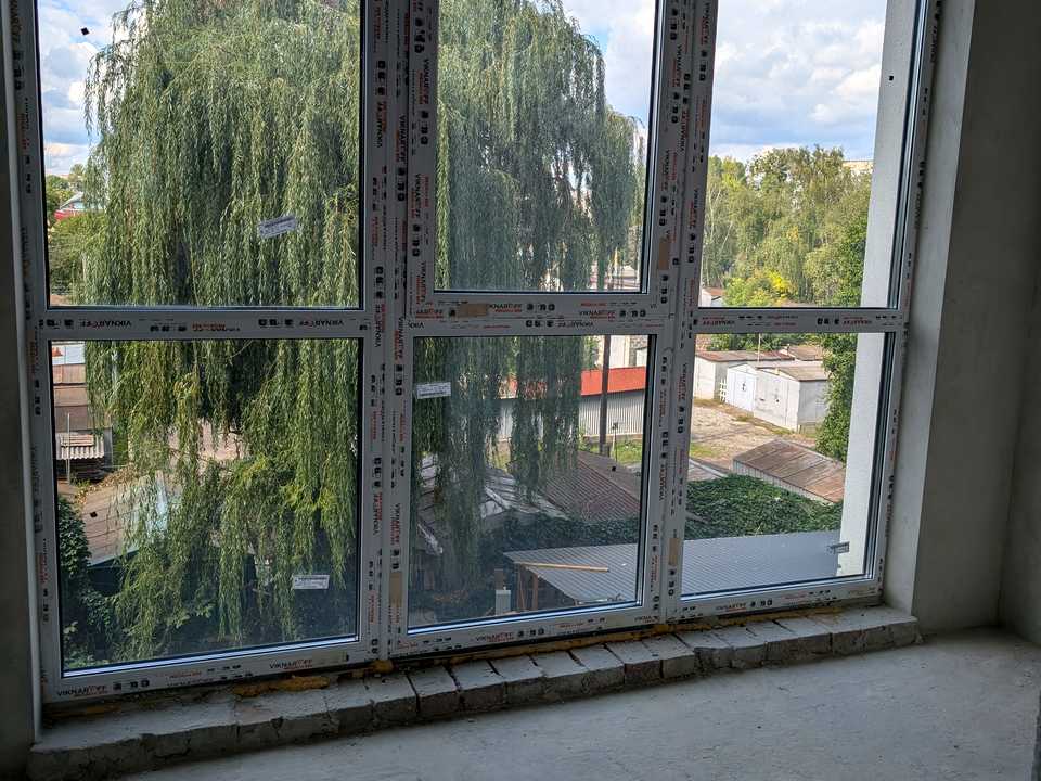 1878654294878371