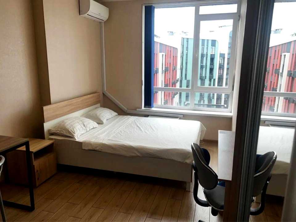 1878761957013557