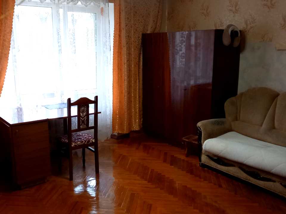 1878924993602703