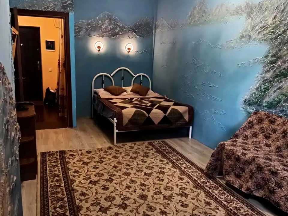 1878932656465771