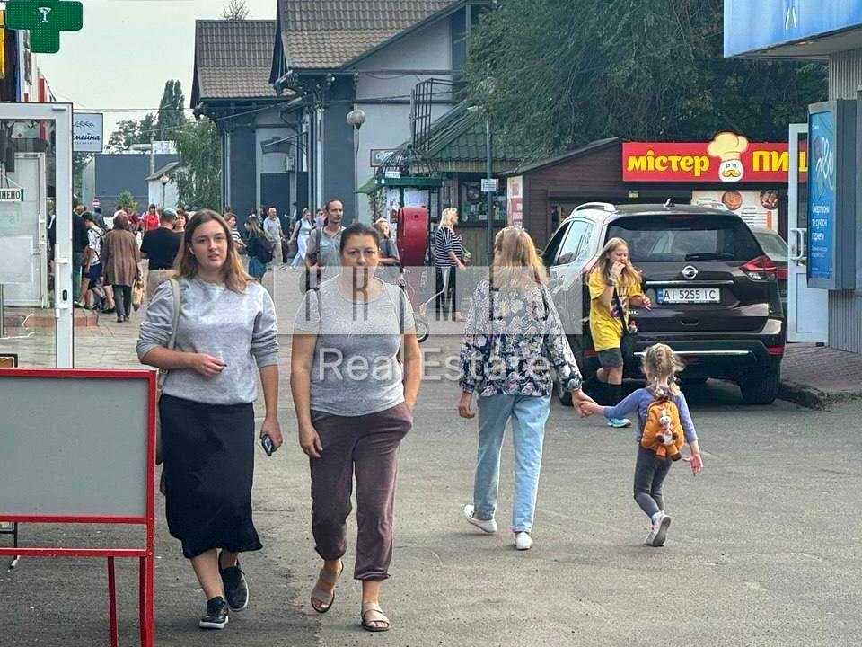 1878938463409295