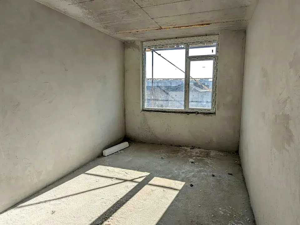 1878947218566948