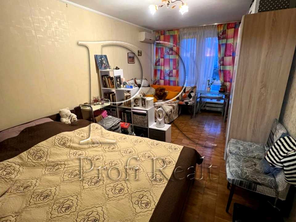 1879027258485740