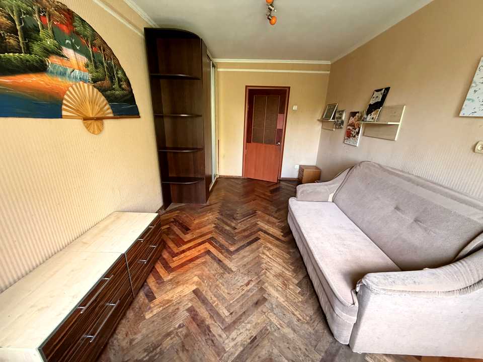 1879029736487209