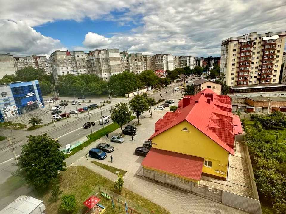 1879046655071027