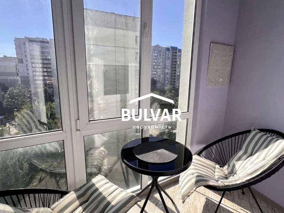 1879104086635588
