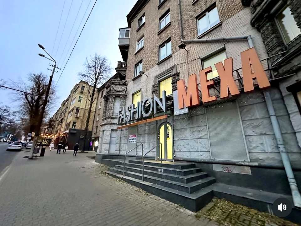 1879106153664871