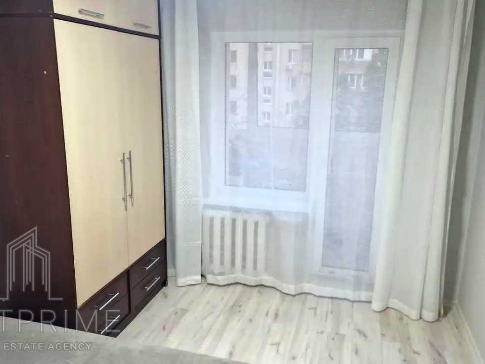 1879108920195908