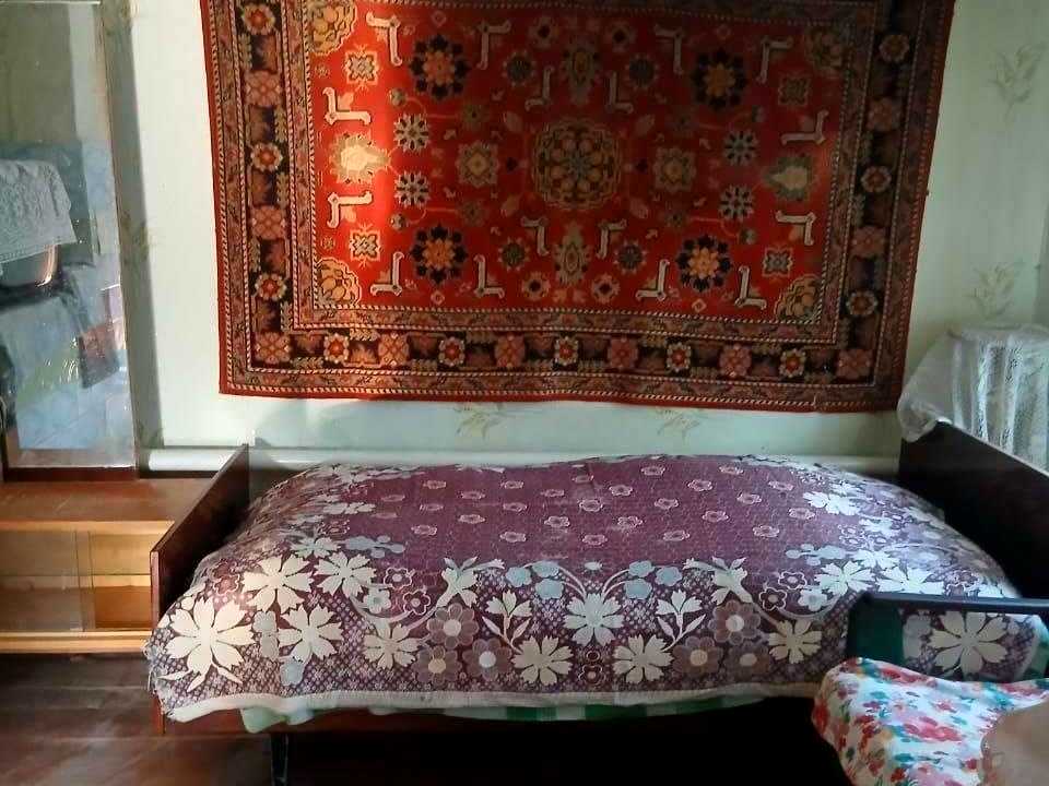 1879123998458570