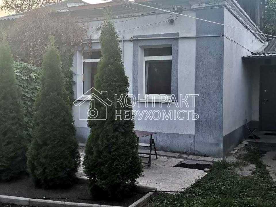 1879151654315816