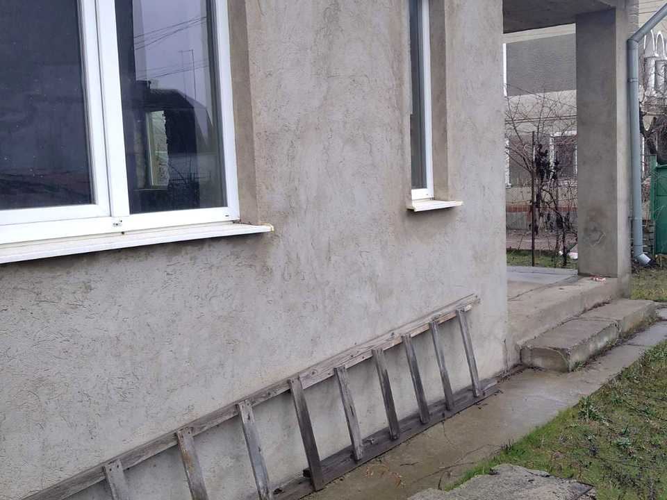 1879191524406319