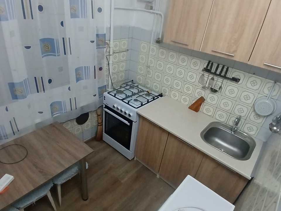 1879208332063819