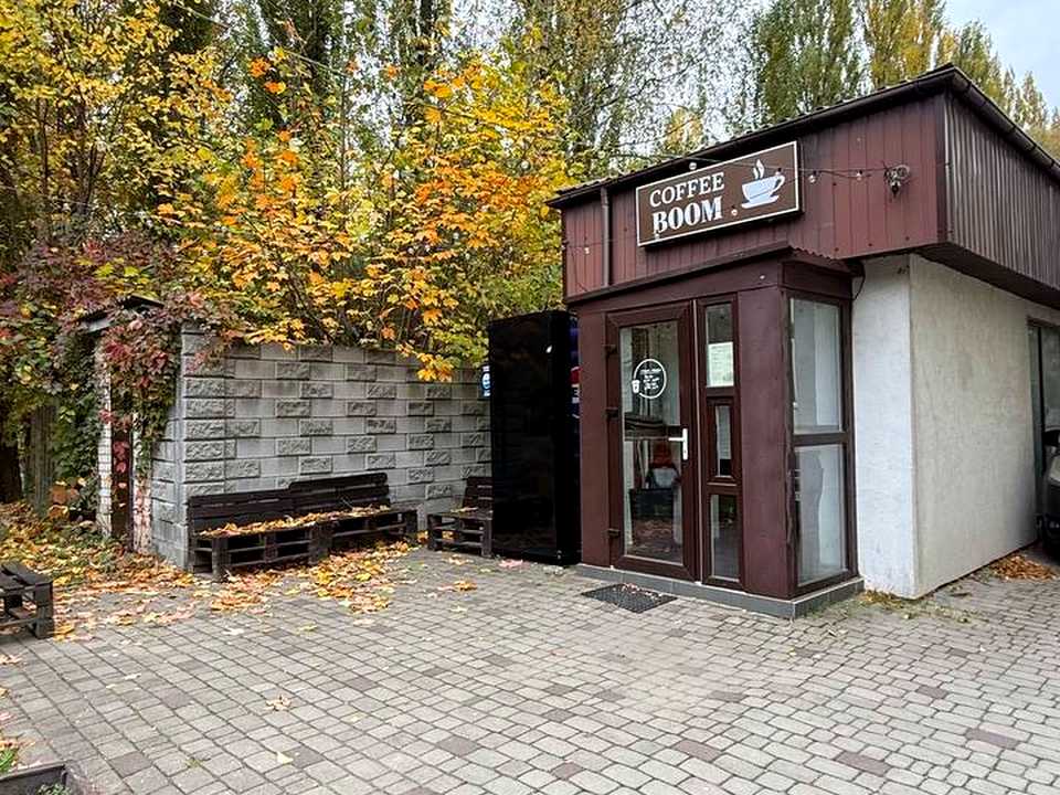 1879211690610043