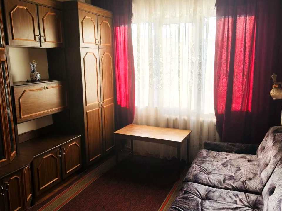1879285156461819