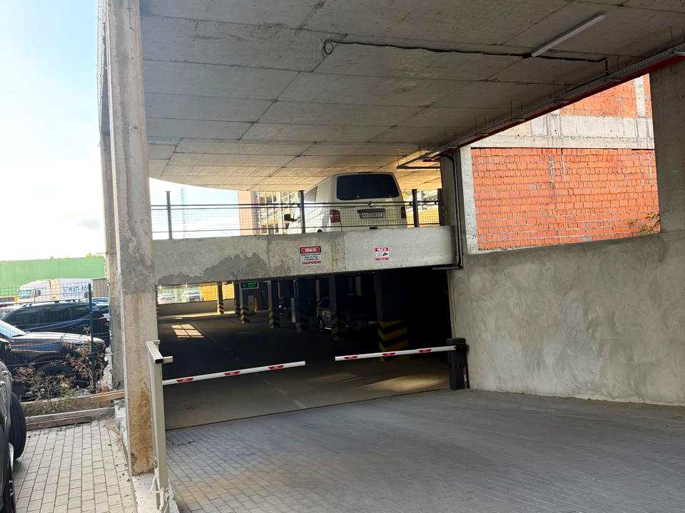 1879302245446474