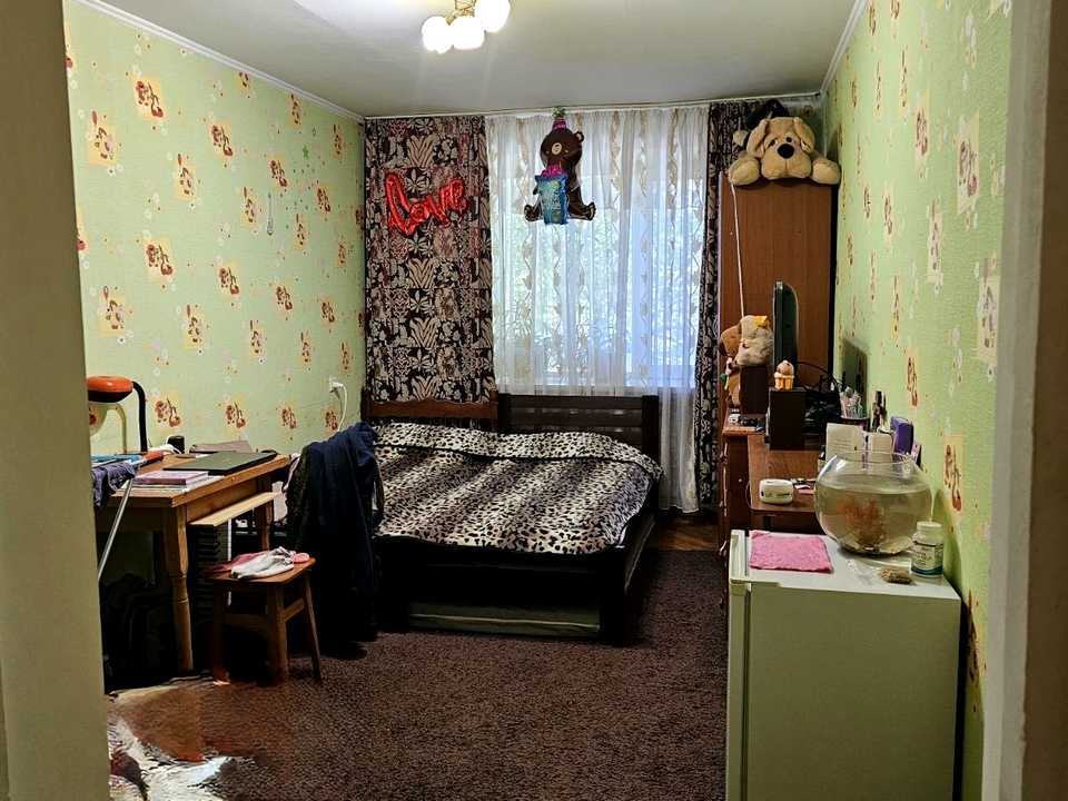 1879328352994109