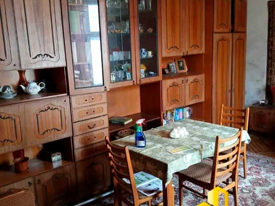 1879461876842256