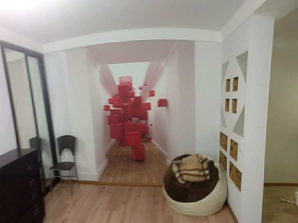 1879477953221819