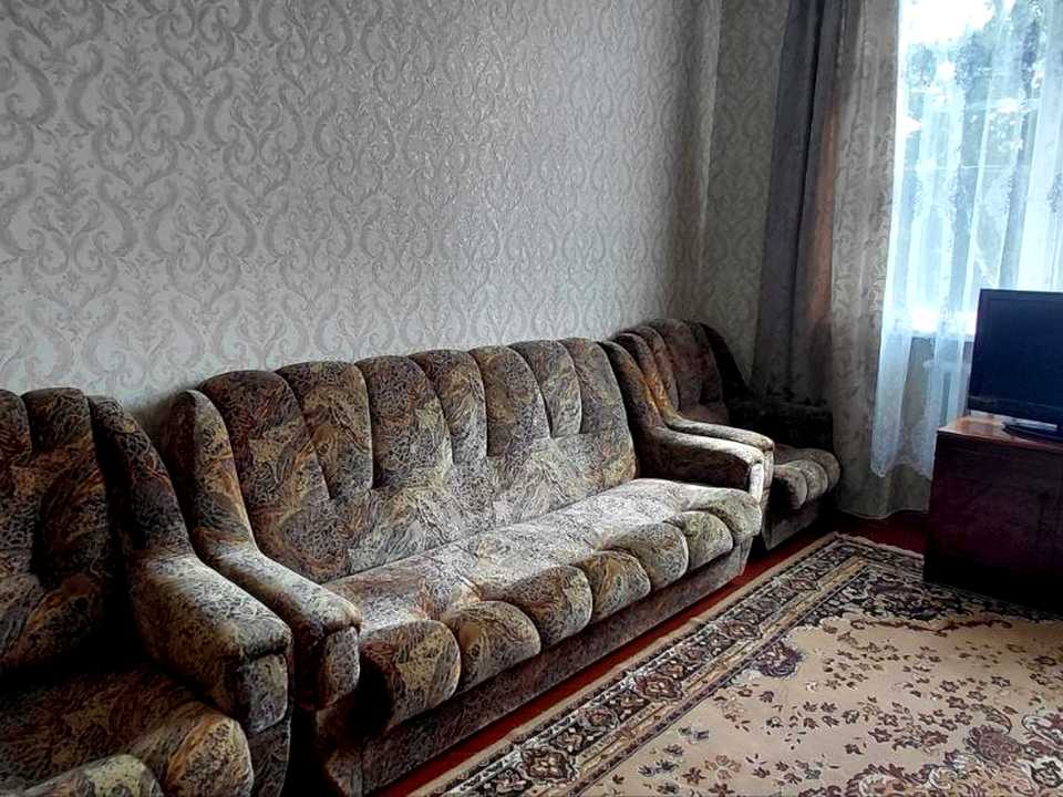 1879510115084035