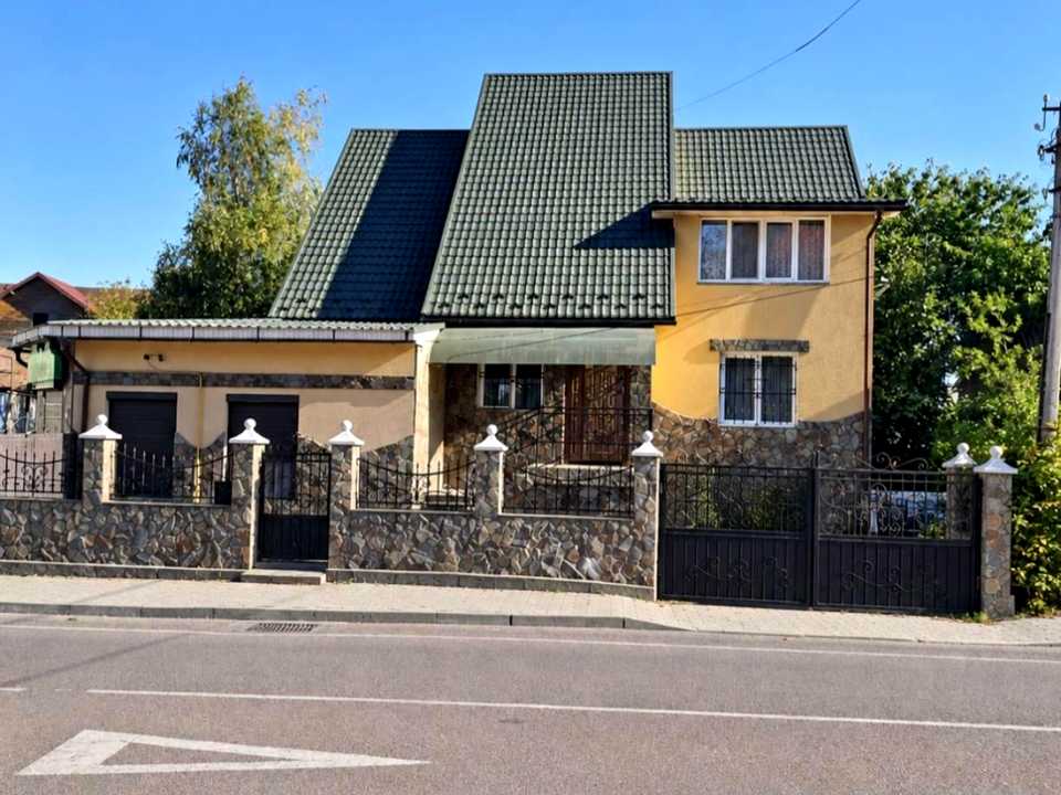 1879568455598344