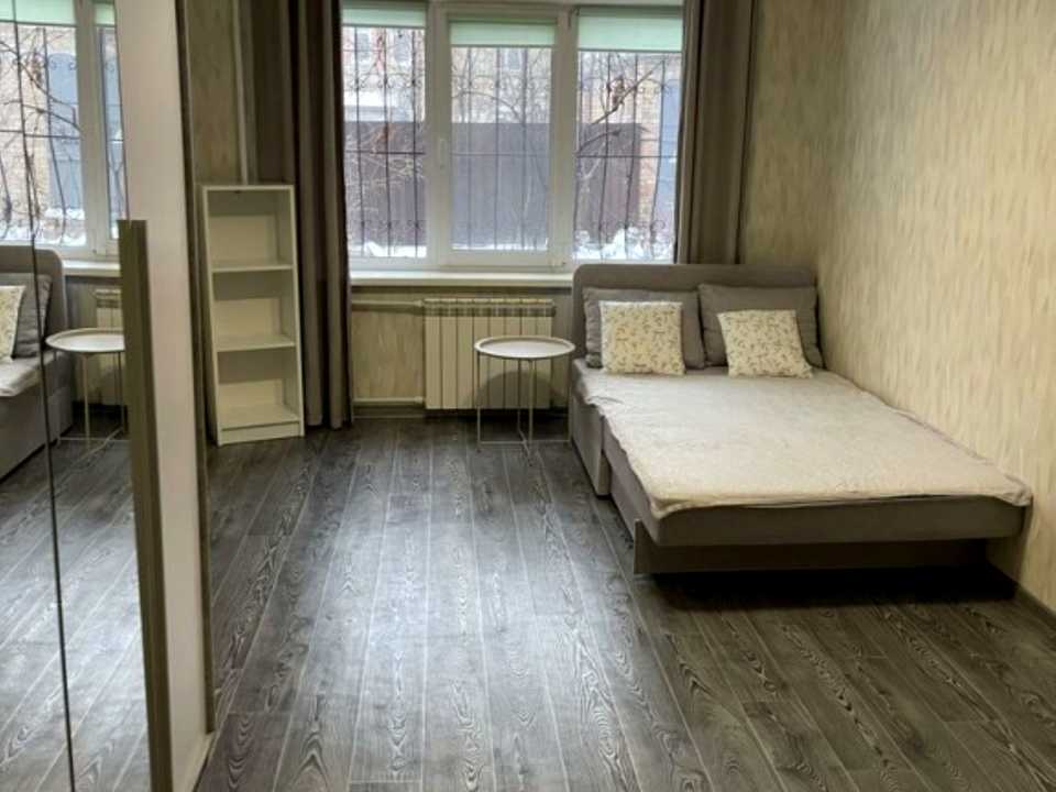1879568483150465