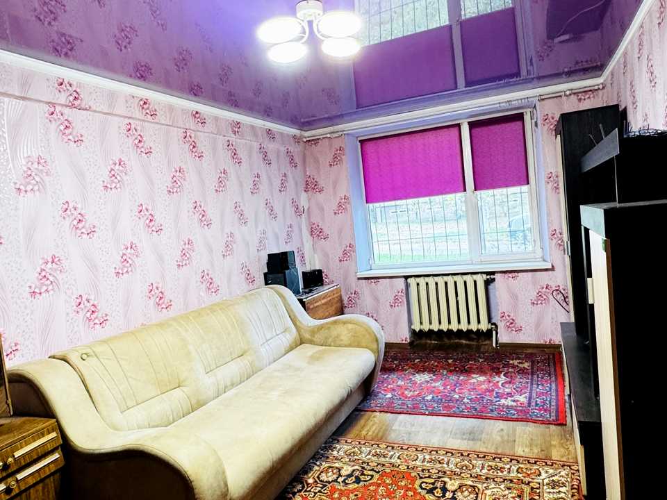 1879584805174350
