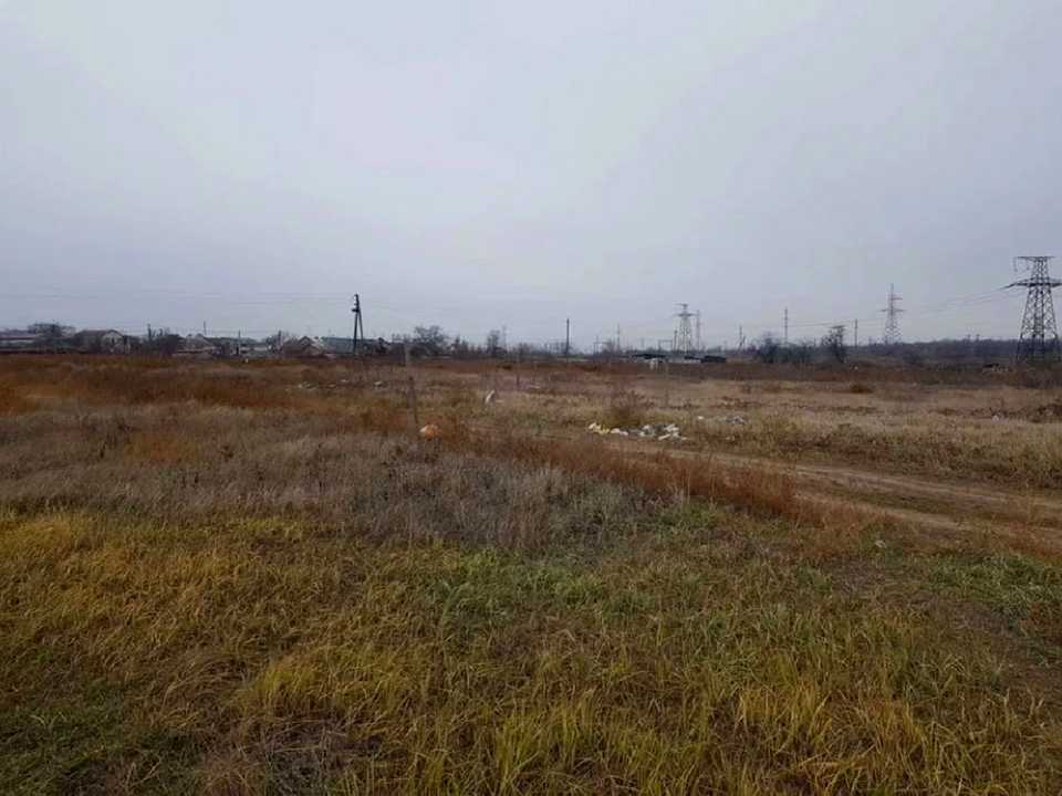 1879657983903325