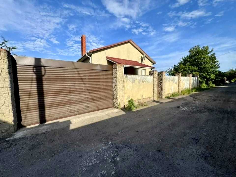 1879660134333759