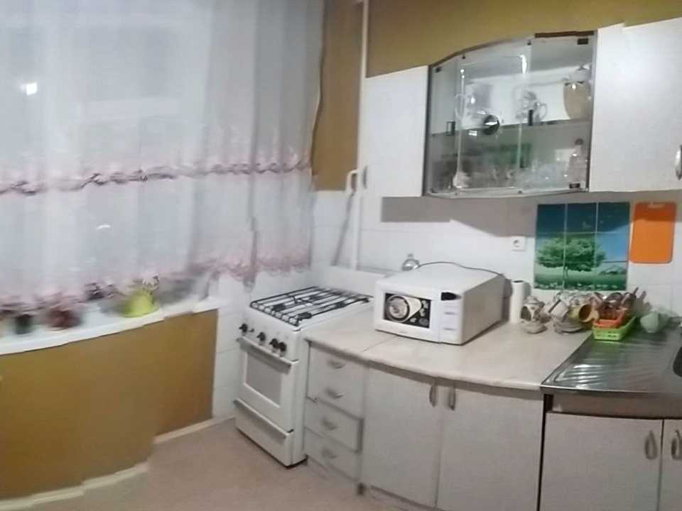 1879671101394329
