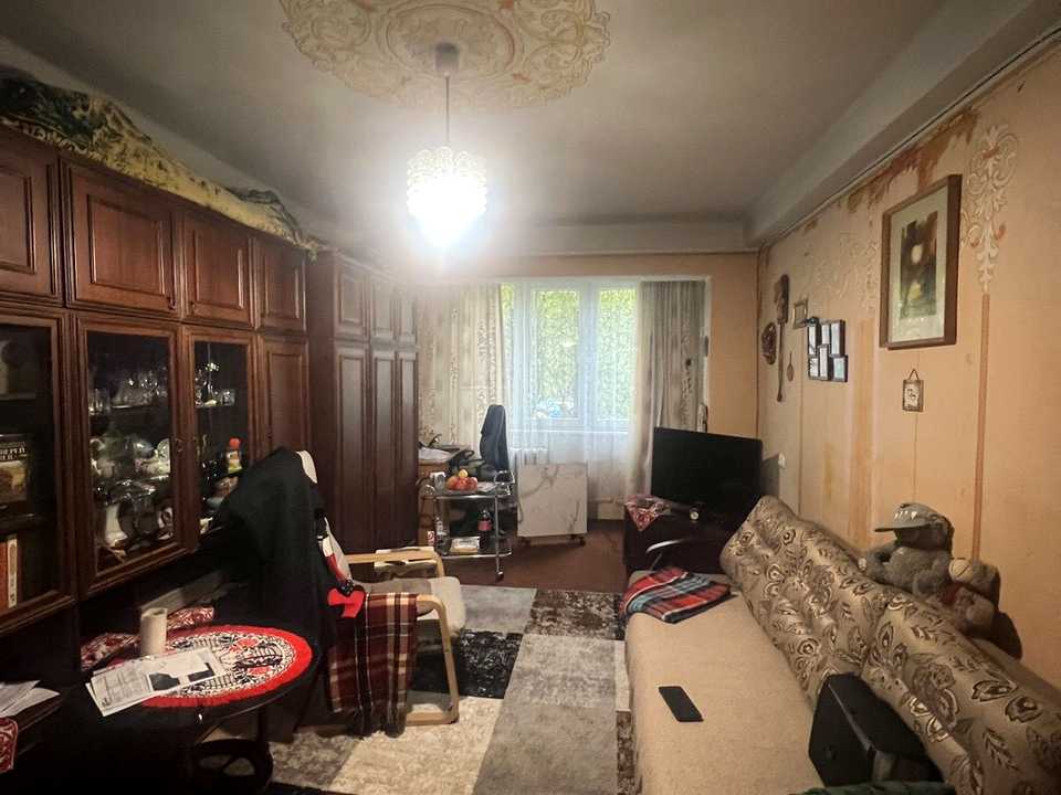 1879743899860239